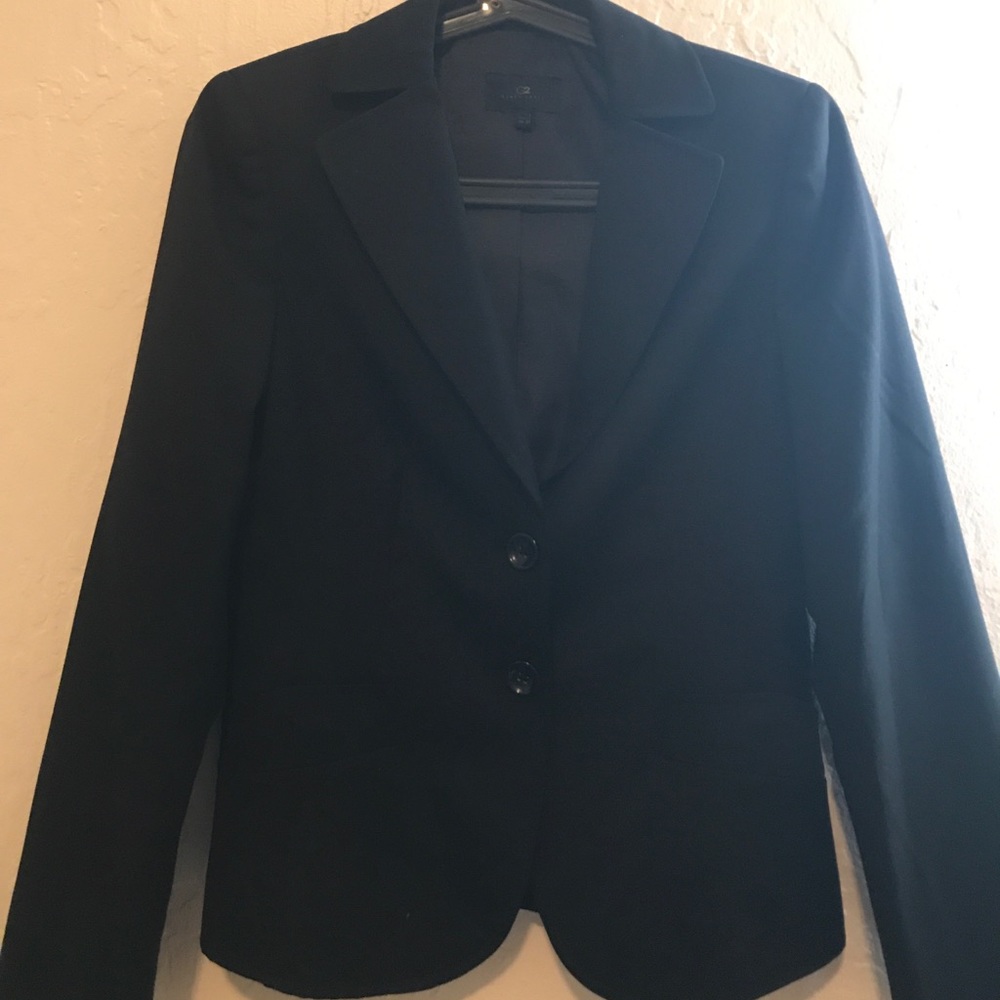 Women’s Black Blazer